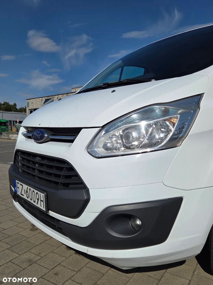 Ford Transit Custom - 11