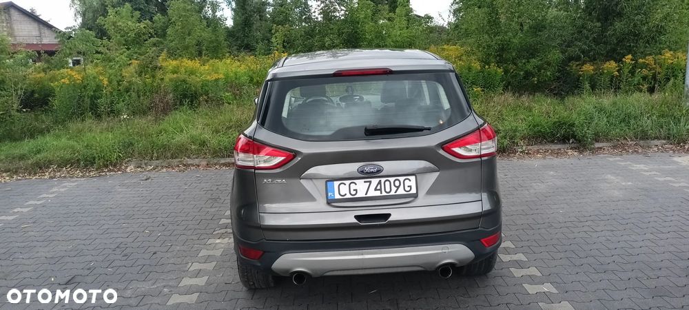 Ford Kuga 2.0 TDCi 4WD Titanium - 4