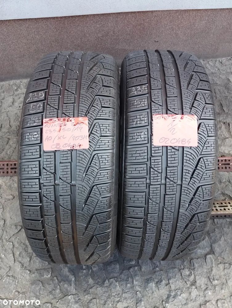 Pirelli Sottozero Winter 210 Serie ll 235 50 19 103 H XL AO 2szt. - 1
