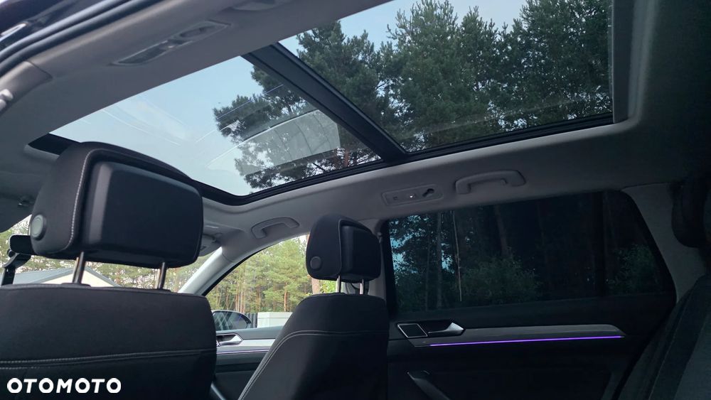 Volkswagen Passat Variant - 10