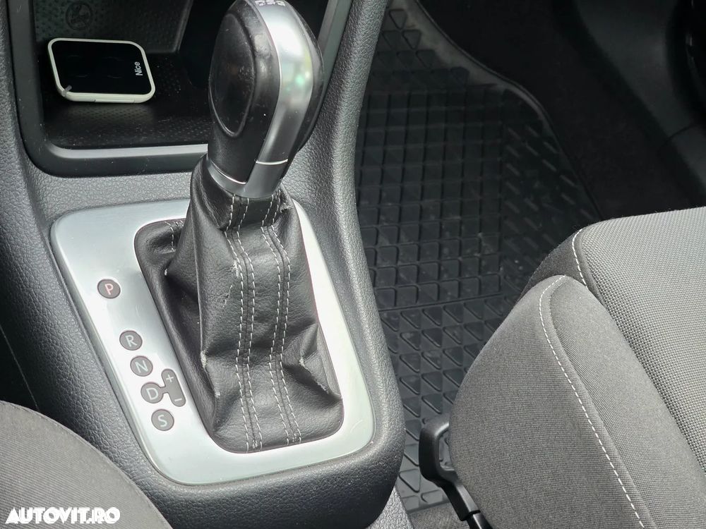 Volkswagen Sharan - 9
