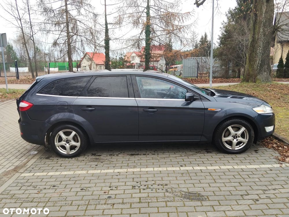 Ford Mondeo SW 2.0 TDCi Ambiente - 2