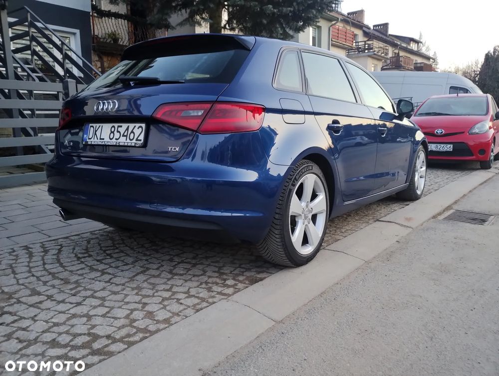 Audi A3 Sportback 1.6 TDI (clean diesel) Ambiente - 5