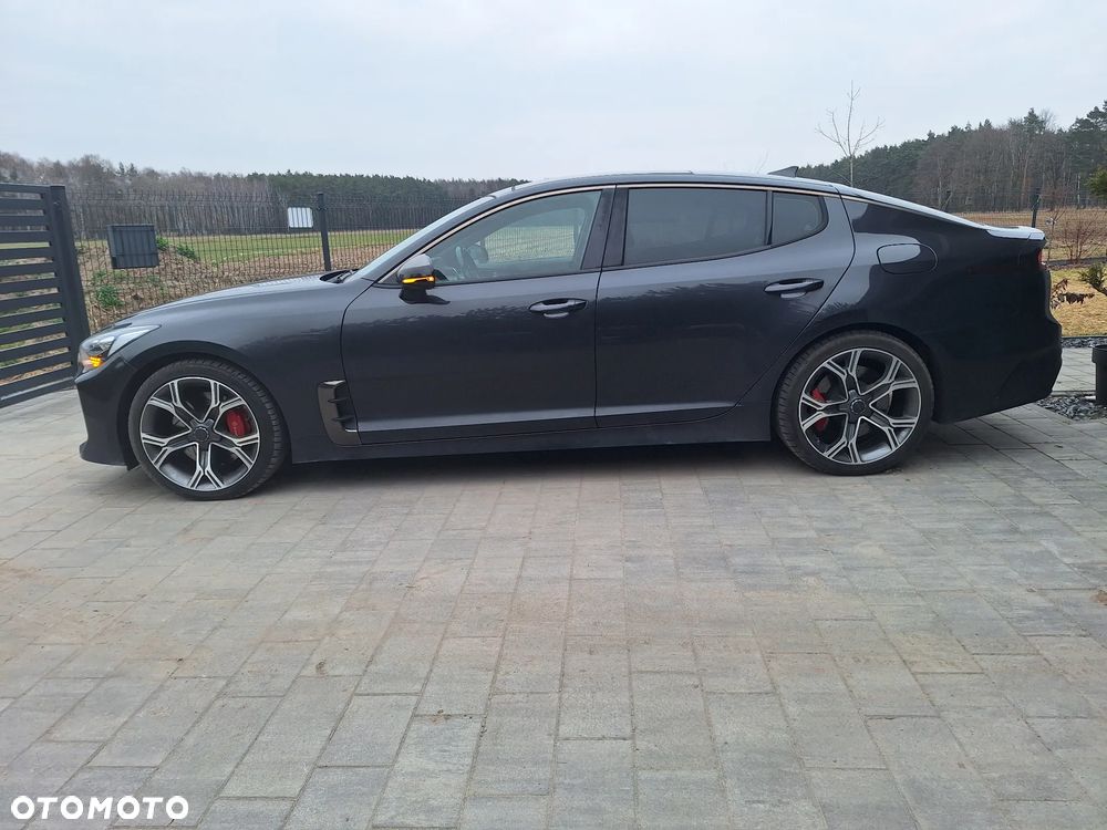 Kia Stinger 3.3 T-GDI V6 GT AWD - 2