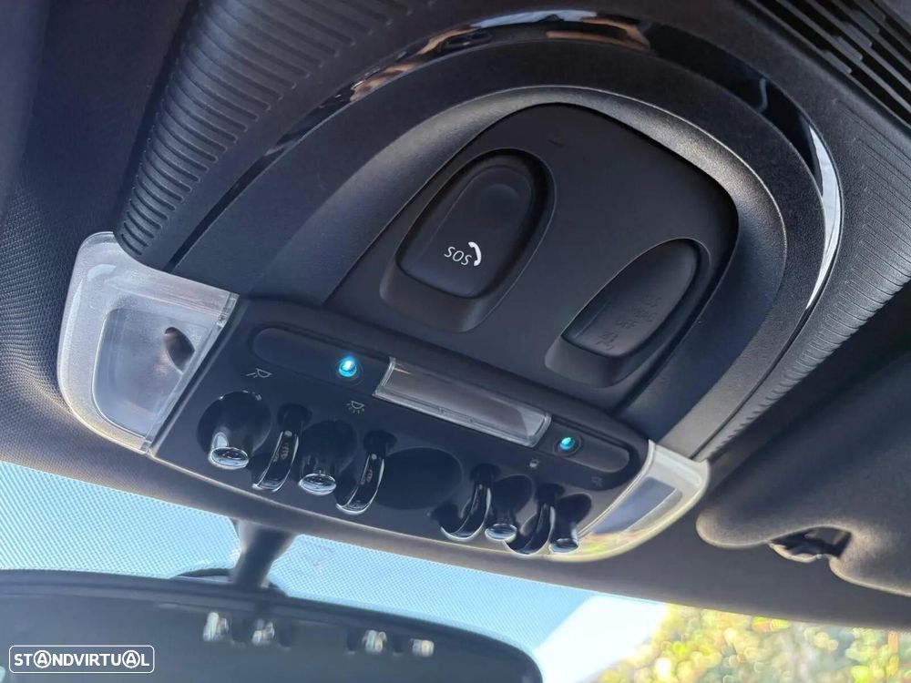 MINI 3 Portas John Cooper Works Auto Desportiva - 53