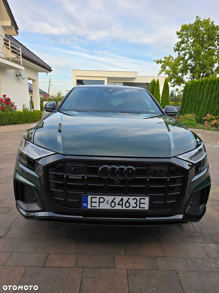 Audi Q8 - 2