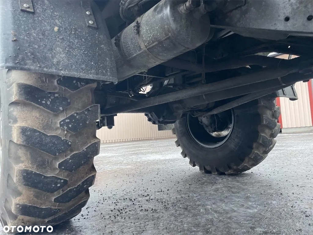 Mercedes-Benz Unimog MB 1250 L - 19