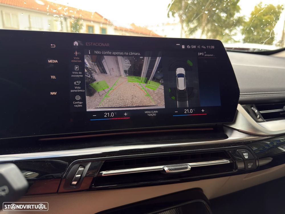 BMW iX1 xDrive30 xLine - 12