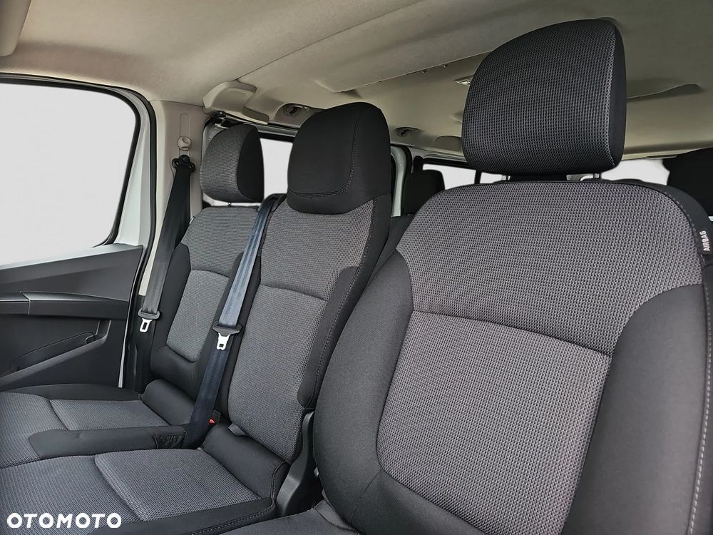 Renault Trafic - 12