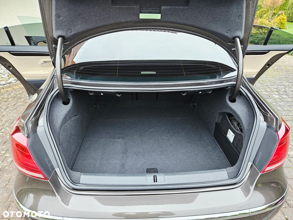 Volkswagen CC 3.6 V6 4Motion DSG - 16