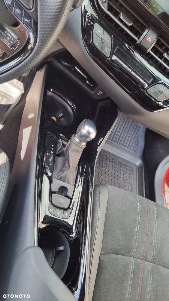 Toyota C-HR 2.0 Hybrid GR Sport - 19