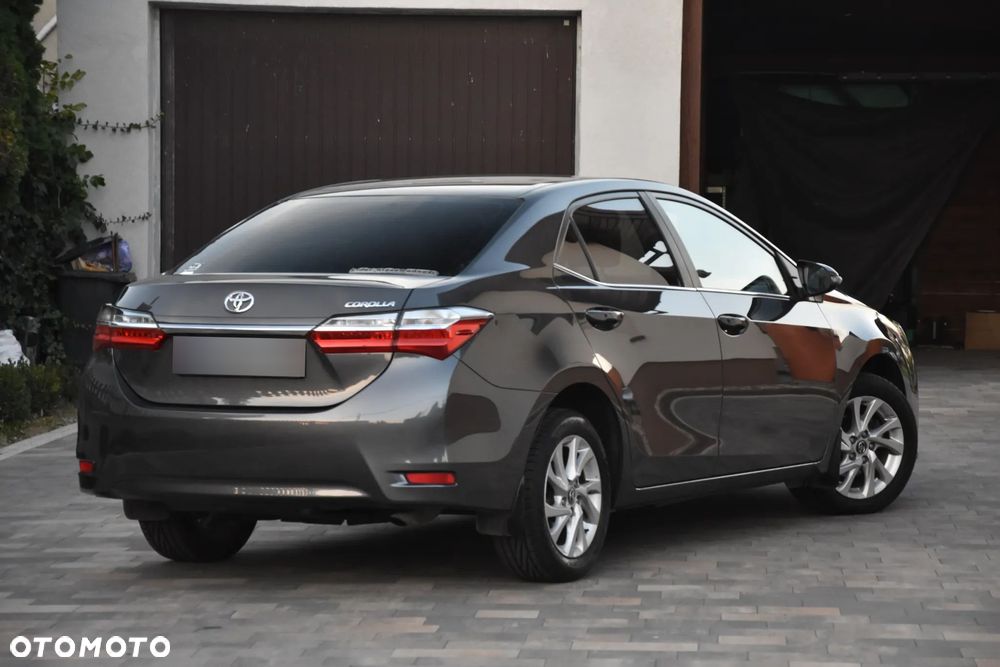 Toyota Corolla 1.6 Premium MS - 8