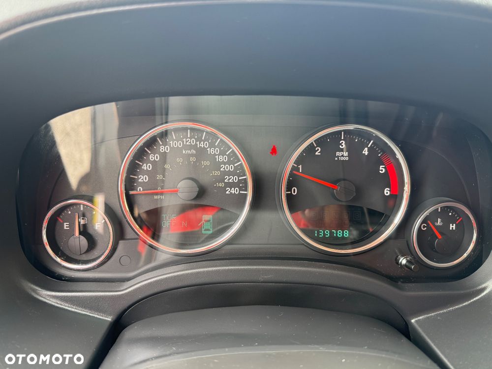 Jeep Compass - 29