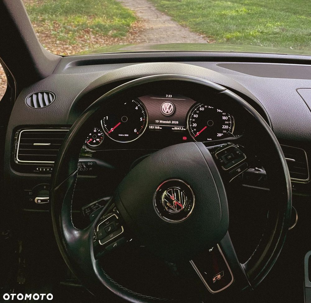 Volkswagen Touareg 3.0 V6 TDI BMT Perfectline R-Style - 17