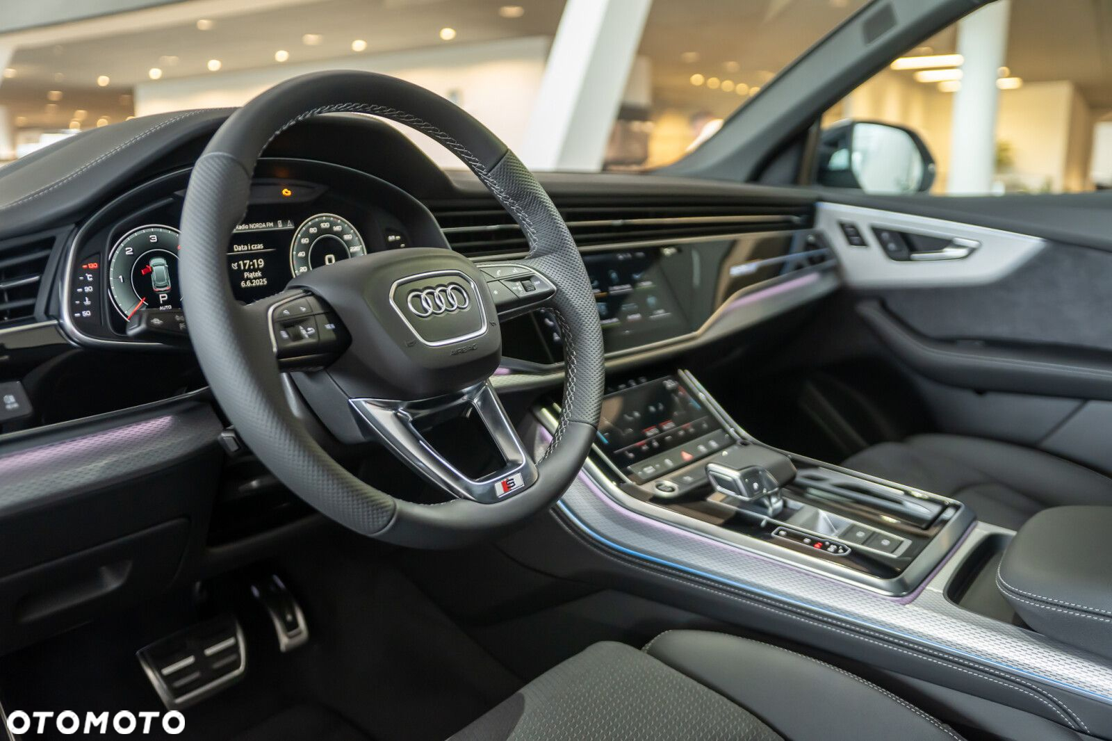 Audi Q8 - 12