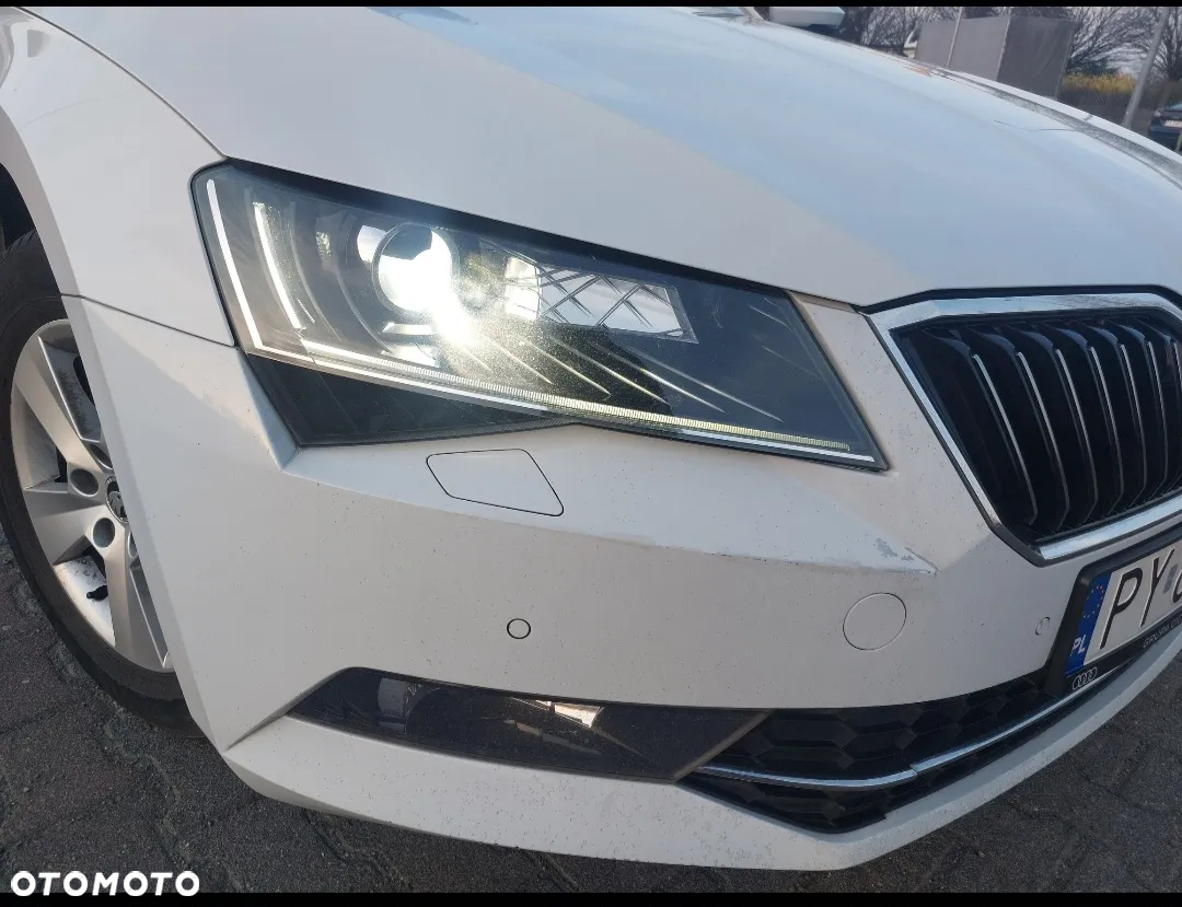 Skoda Superb 2.0 TDI Active DSG - 5