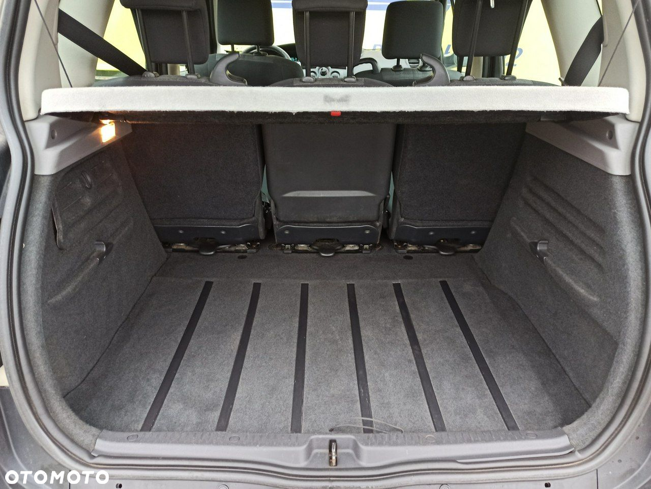 Renault Scenic 1.5 dCi Confort Authentique - 9