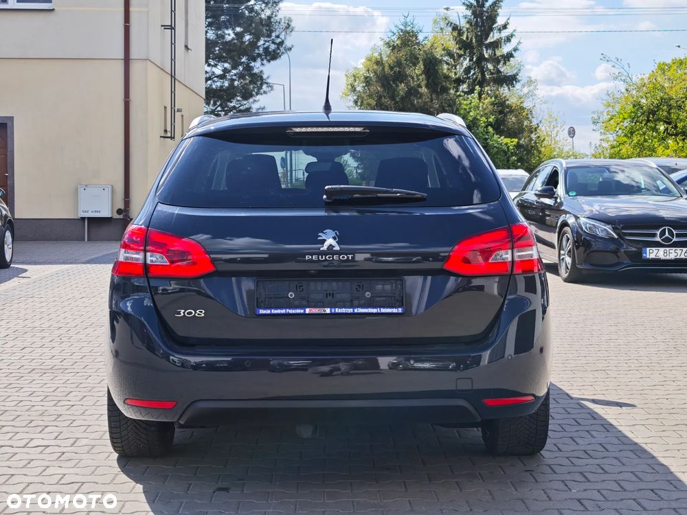 Peugeot 308 1.5 BlueHDi Allure S&S - 34