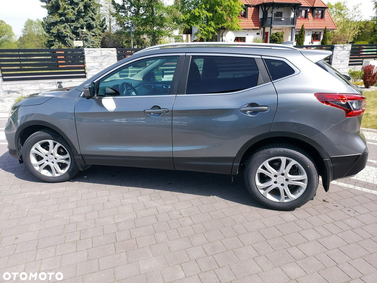 Nissan Qashqai - 15