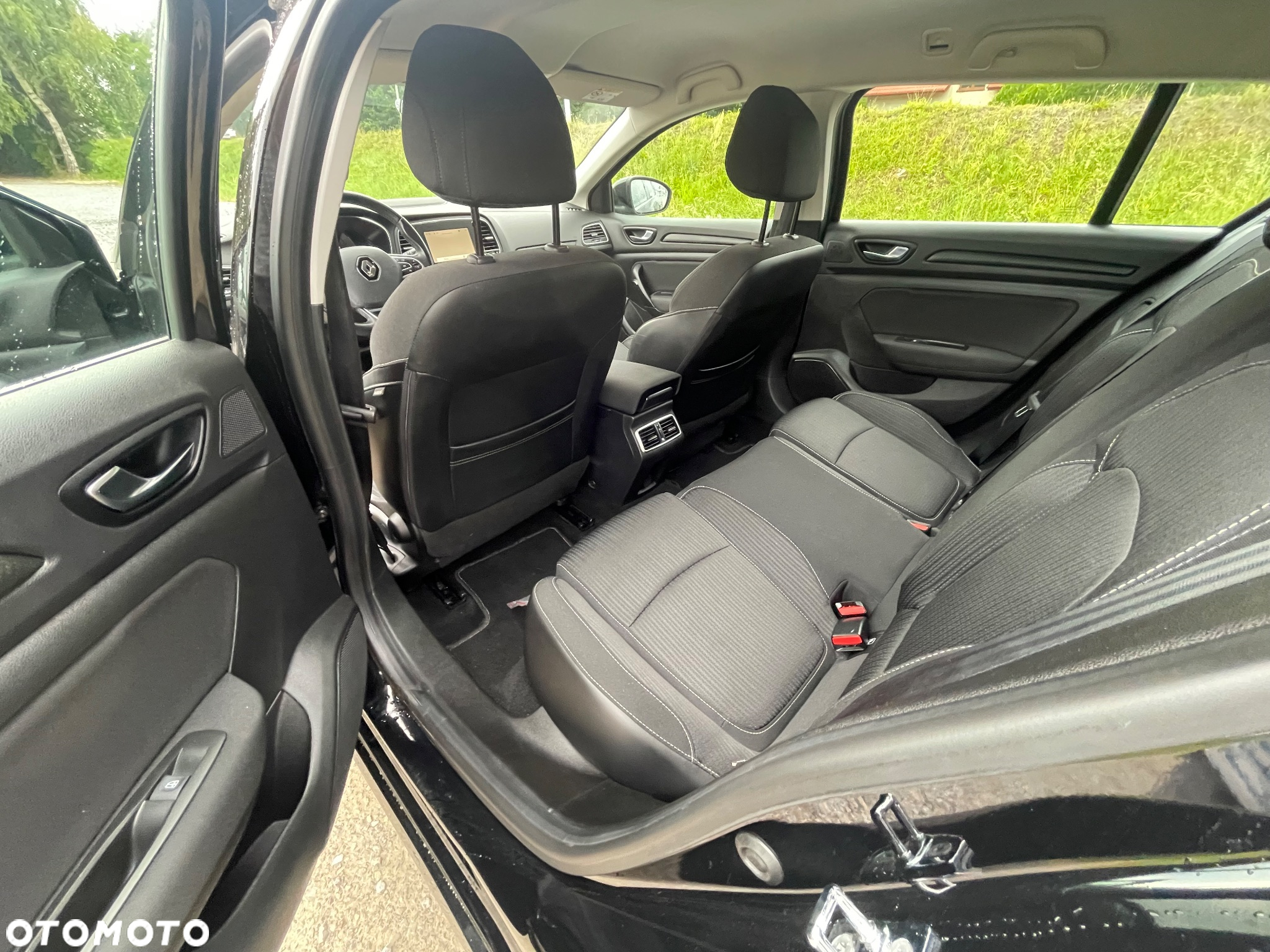 Renault Megane Grandtour ENERGY TCe 130 Start & Stop Bose Edition - 11