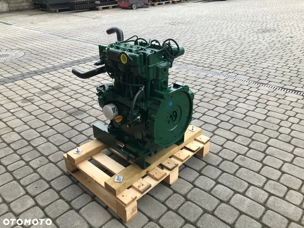 SILNIK LISTER PETTER LPWS3A452 LPWS 9675netto - 2