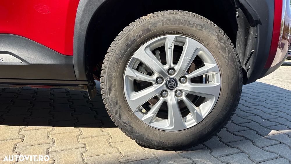 Toyota Yaris Cross 1.5 l CVT Active - 16