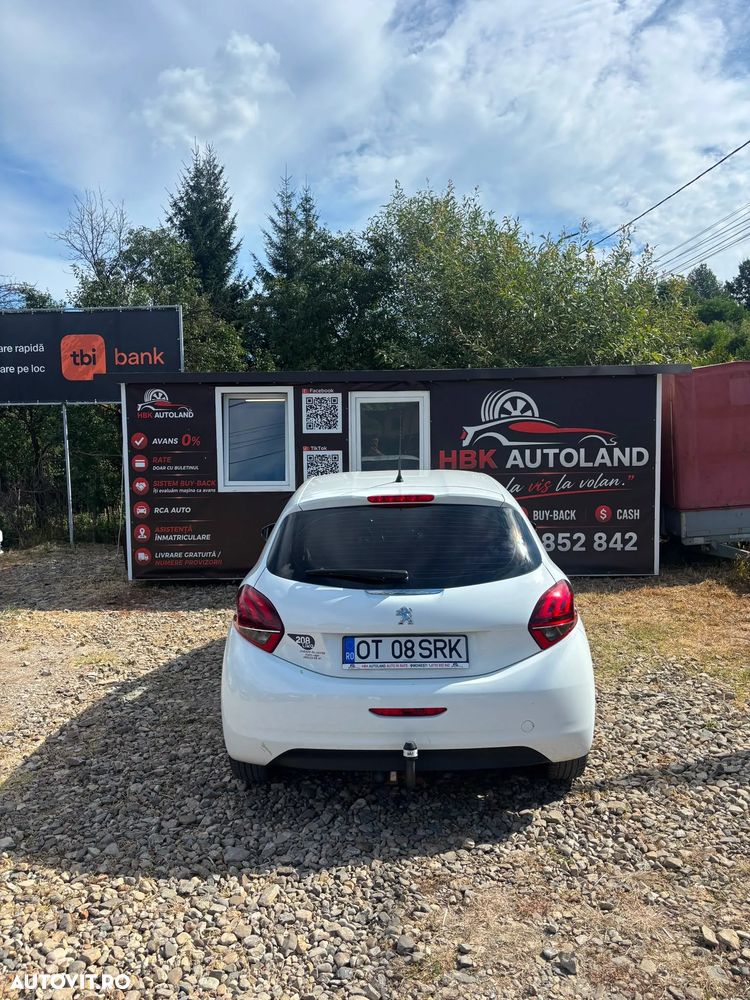 Peugeot 208 1.2 L PureTech Access - 5
