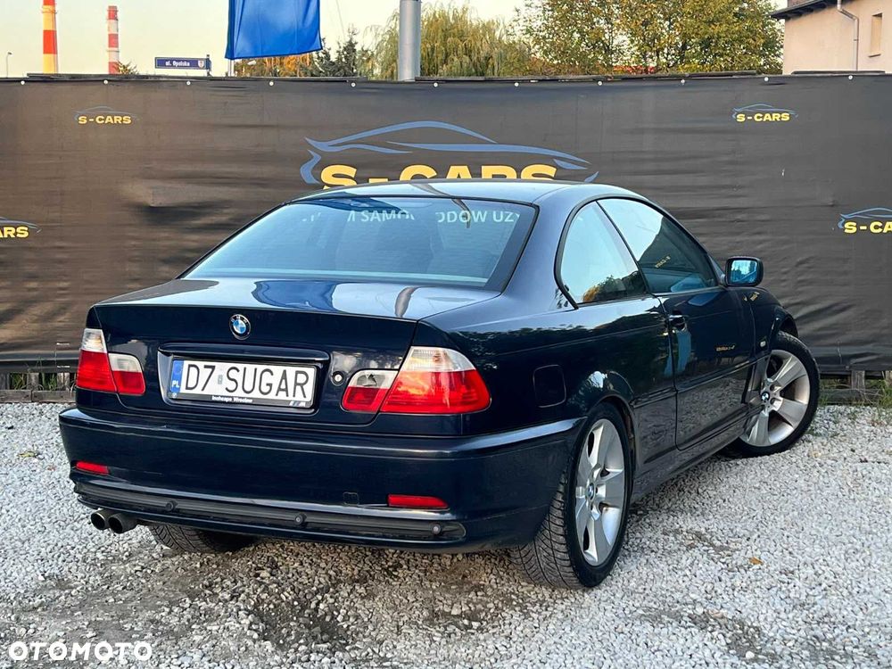 BMW Seria 3 2002 photo 3