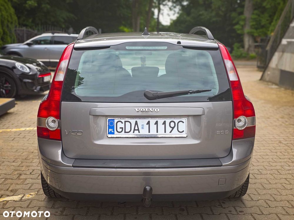 Volvo V50 - 2