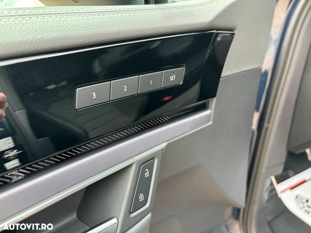 Volkswagen Touareg 3.0 V6 TDI 4Motion DPF Automatik R-Line - 26