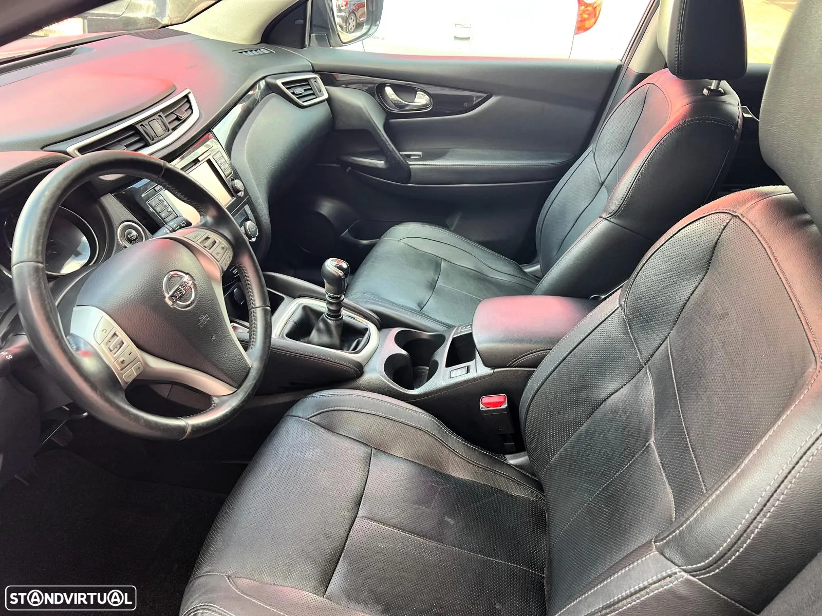 Nissan Qashqai 1.6 dCi N-Connecta 18 PS - 15