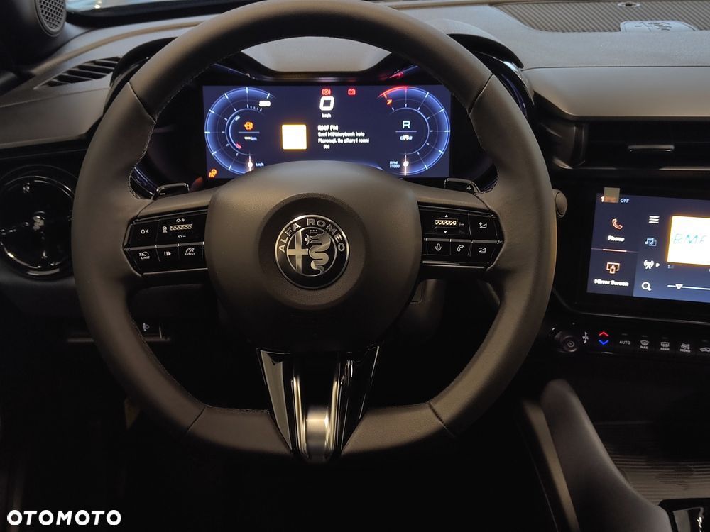 Alfa Romeo Junior 1.2 mHEV Ibrida eDCT - 10