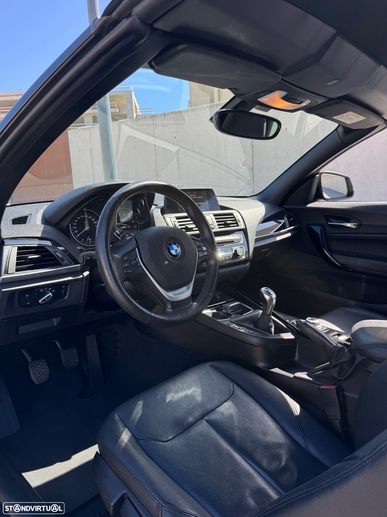 BMW 218 i Cabrio Line Sport - 9