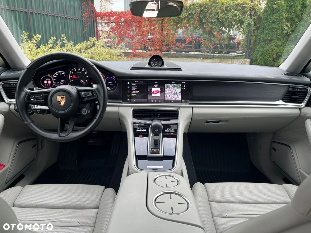 Porsche Panamera 4 Platinum Edition - 20