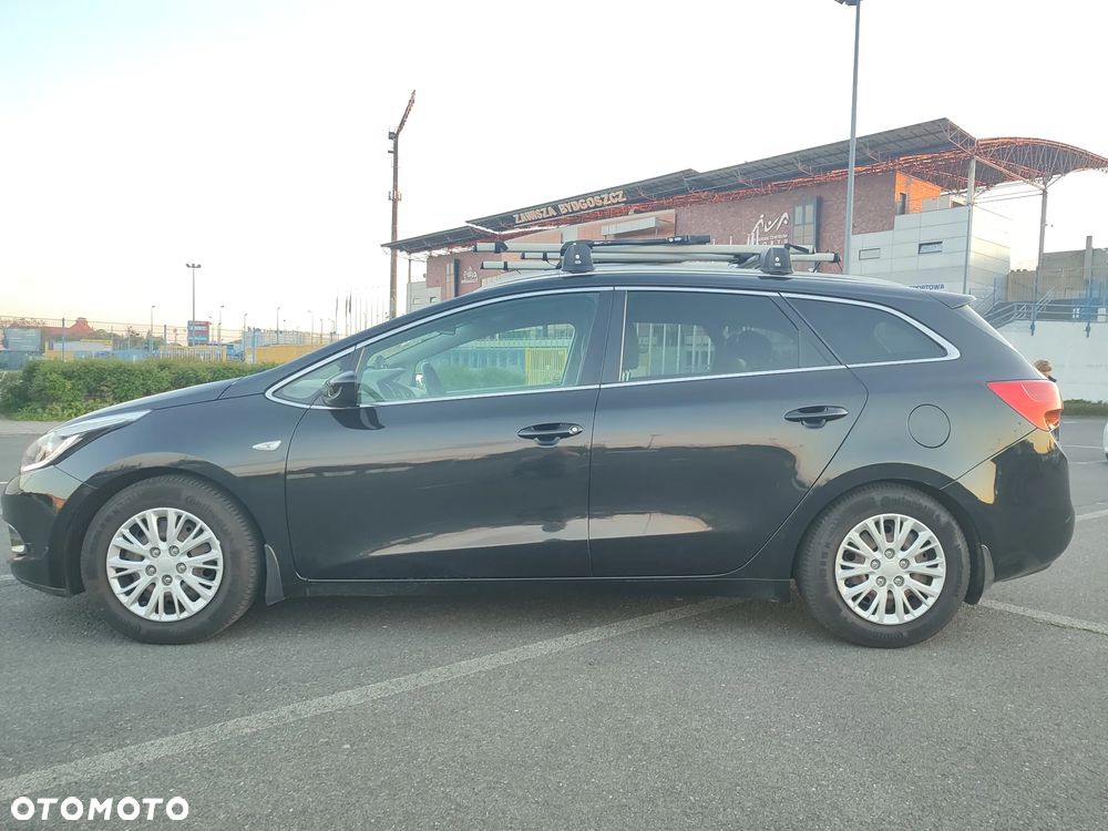 Kia Ceed 1.6 GDI Business Line - 4