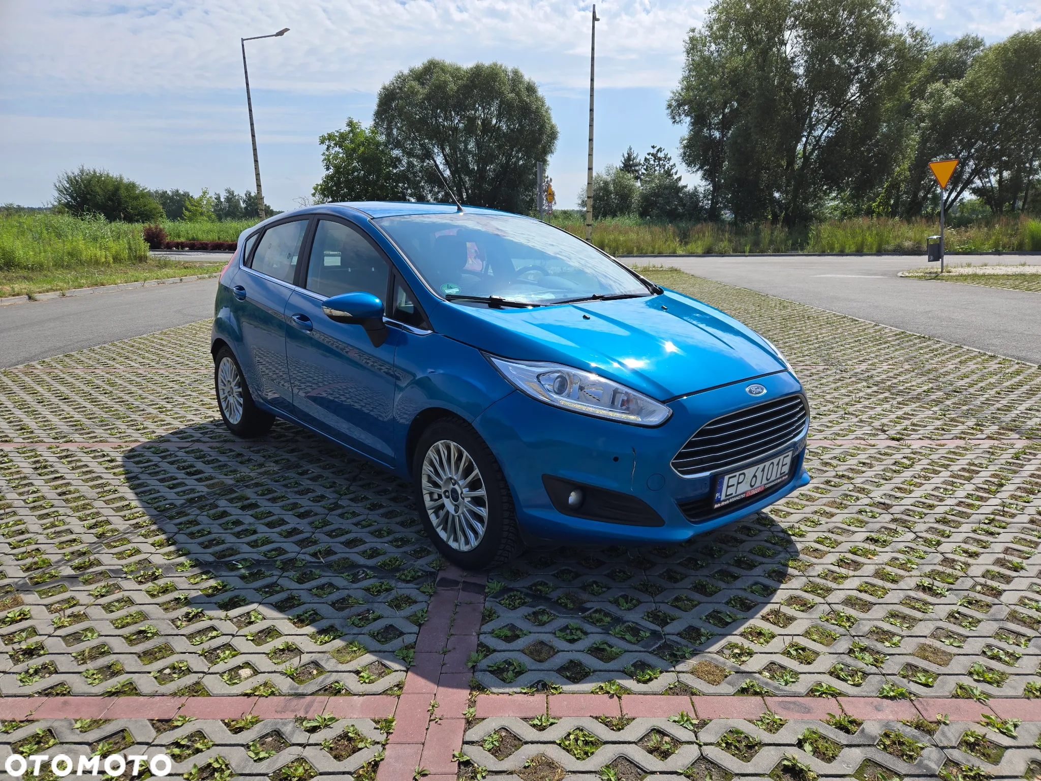 Ford Fiesta 1.0 EcoBoost Start-Stop Titanium - 8