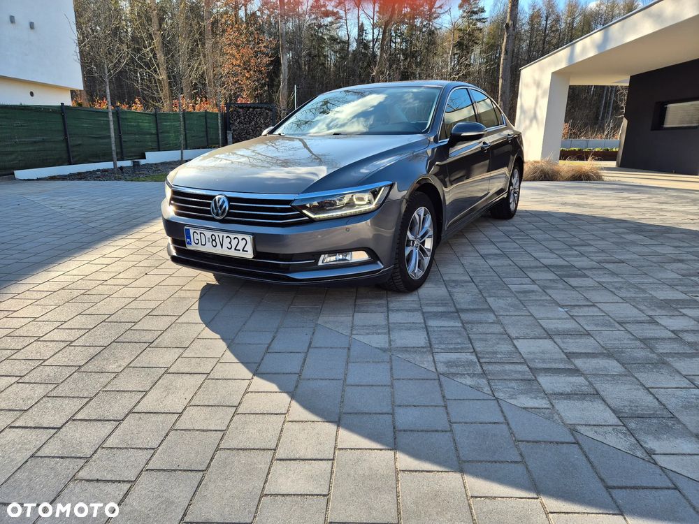 Volkswagen Passat - 6