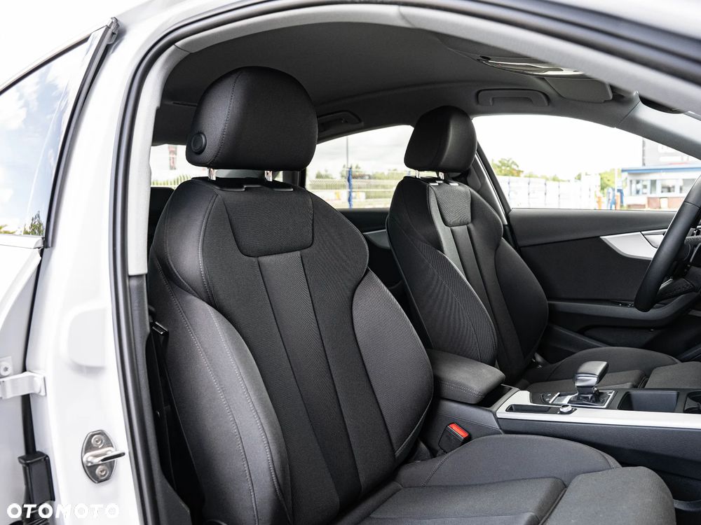 Audi A4 - 24