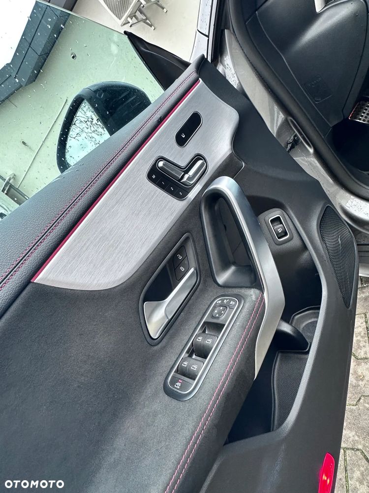 Mercedes-Benz CLA 200 d Shooting Brake 8G-DCT AMG Line Advanced Plus - 21