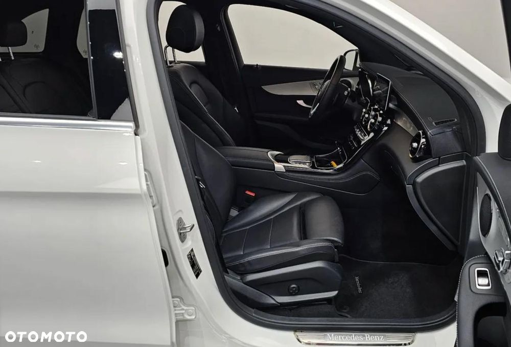 Mercedes-Benz GLC 220 d 4-Matic - 13