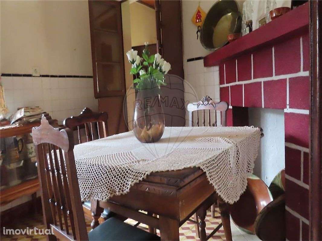 Moradia T2 para venda - Grande imagem: 3/47