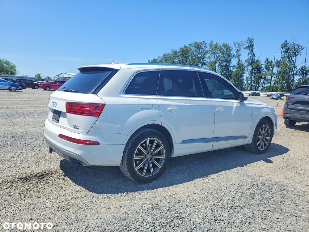 Audi Q7 3.0 TFSI Quattro Tiptronic - 4