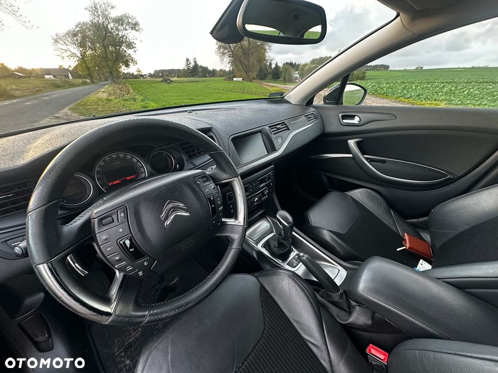 Citroën C5 e-HDi 115 EGS6 FAP Selection - 12