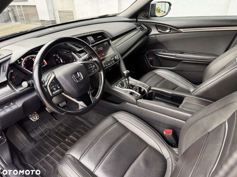 Honda Civic 1.5 i-VTEC Turbo Sport - 17