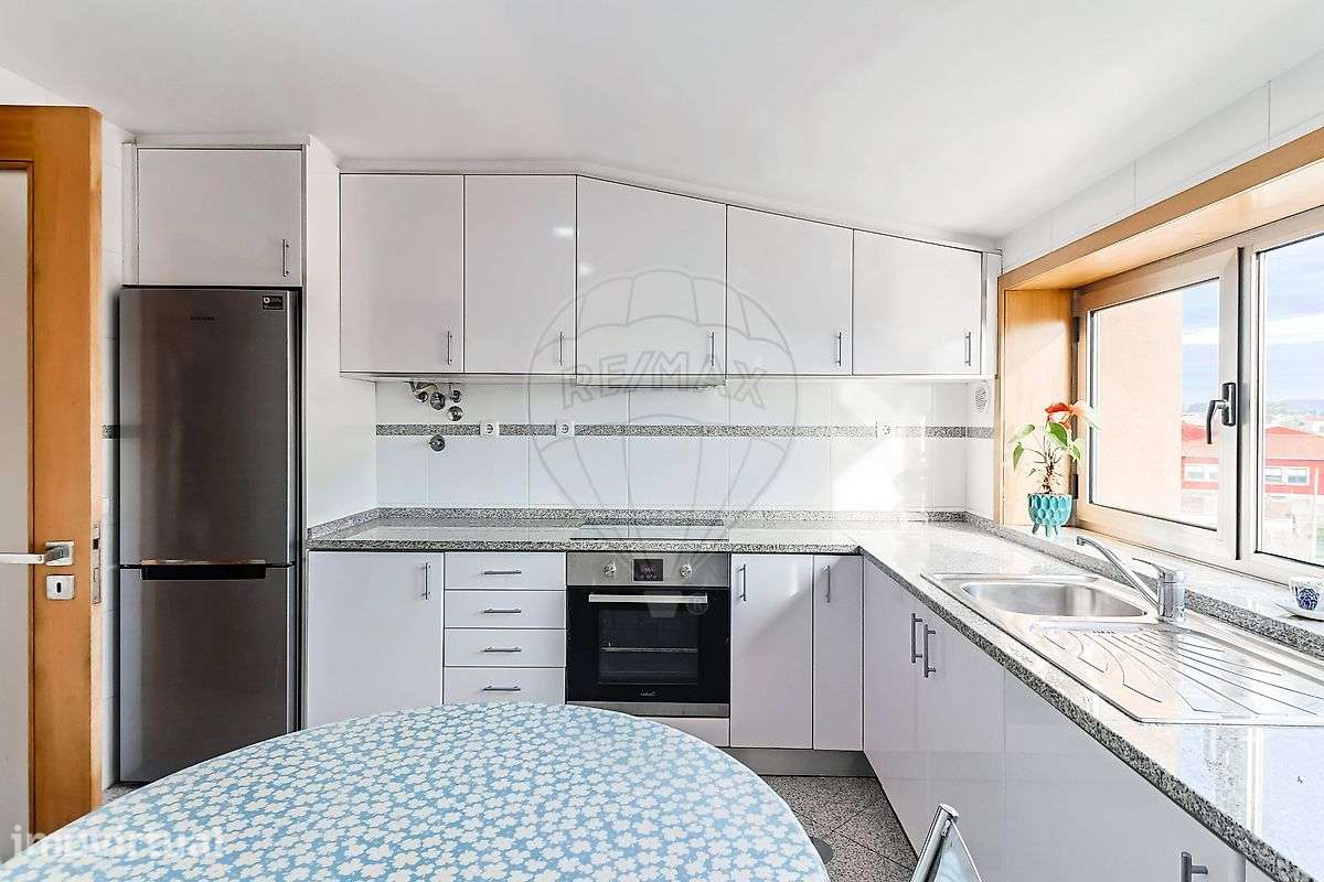 Apartamento T2 para venda - Grande imagem: 3/35