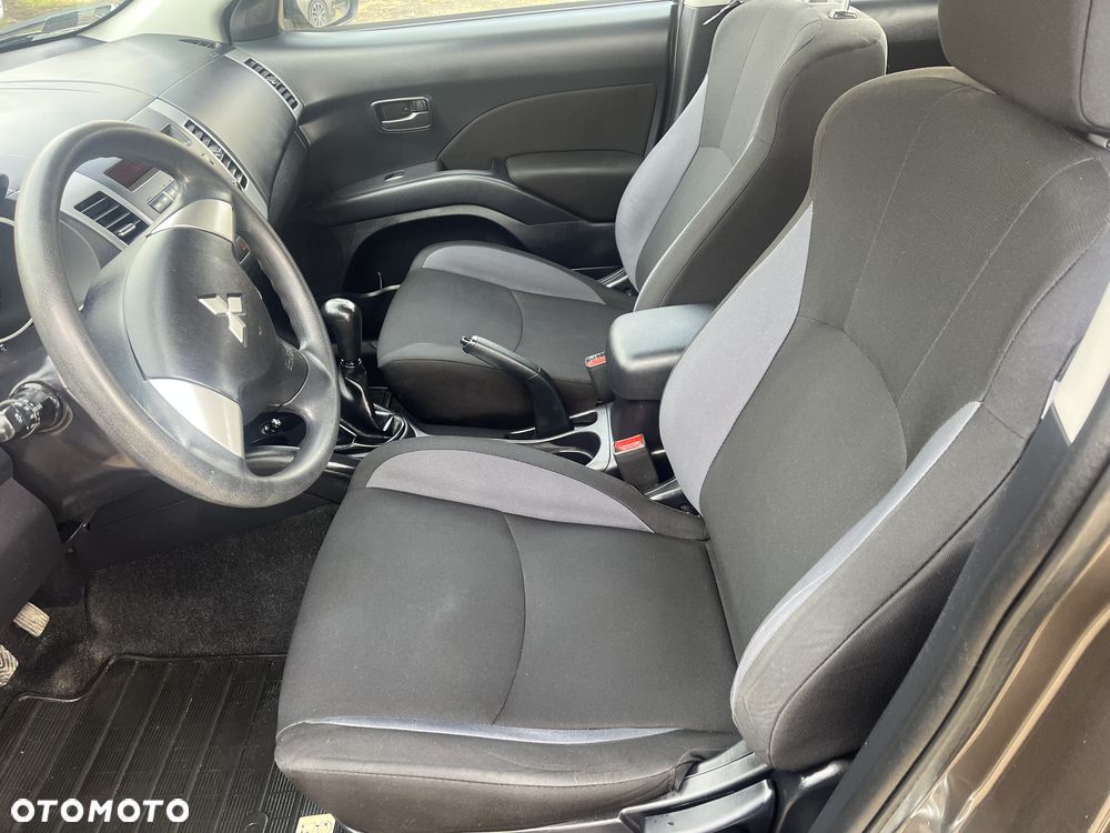 Mitsubishi Outlander 2.0 Intense + 2WD EU5 - 6