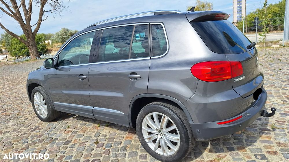 Volkswagen Tiguan - 19