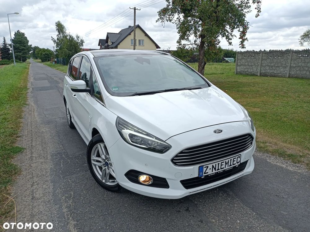 Ford S-Max 2.0 TDCi Titanium PowerShift - 34