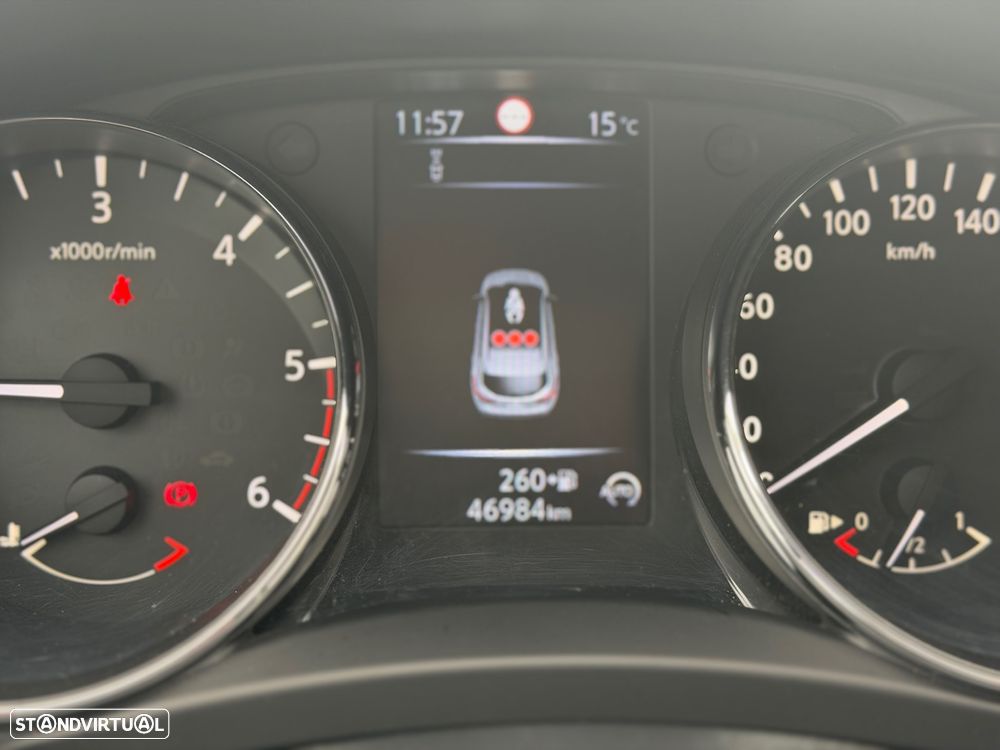 Nissan Qashqai 1.5 dCi N-Tec - 12