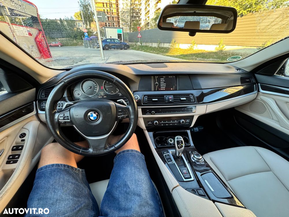 BMW Seria 5 520d Sport-Aut. - 8
